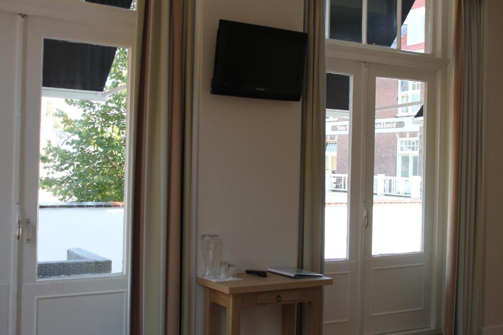 Loetje Overveen Bloemendaal Habitación foto
