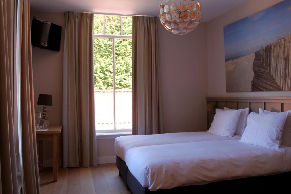 Loetje Overveen Bloemendaal Habitación foto