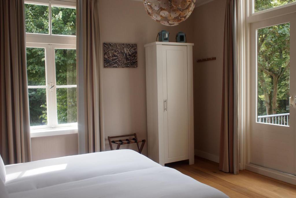 Loetje Overveen Bloemendaal Habitación foto